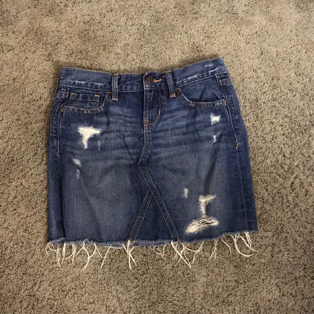 OLD NAVY MINI DENIM SKIRT SIZE 0